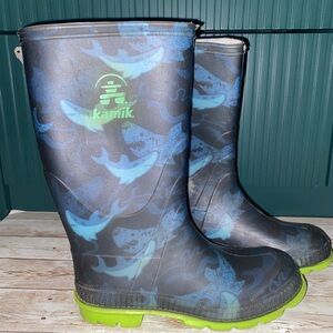 Kamik Shark Pattern Rain Boots with Neon Green Soles